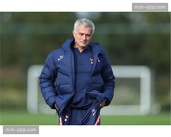 热刺防守定位球再出纰漏，两个失球均源自防守疏忽